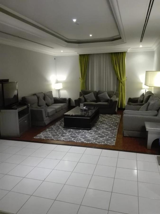 Sixty Three Hotel Suites Riyad Dış mekan fotoğraf