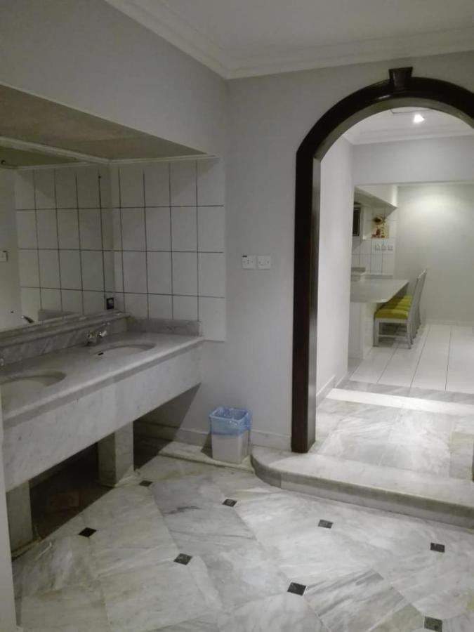 Sixty Three Hotel Suites Riyad Dış mekan fotoğraf