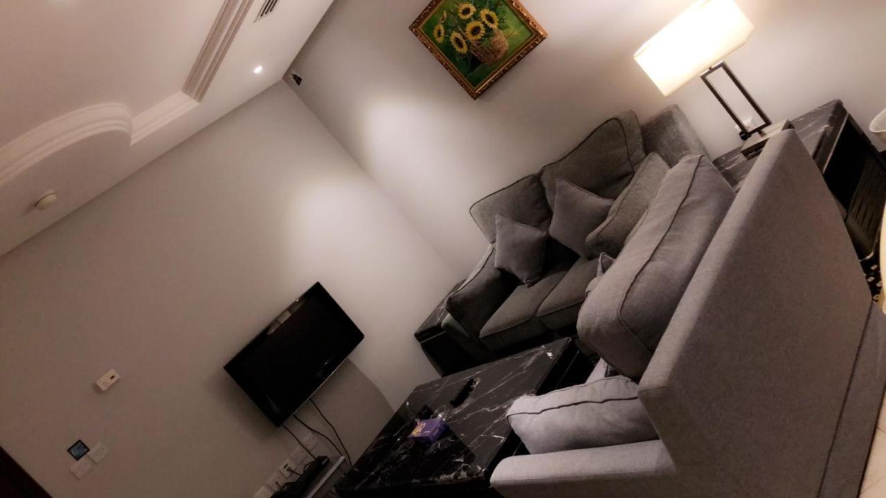 Sixty Three Hotel Suites Riyad Dış mekan fotoğraf